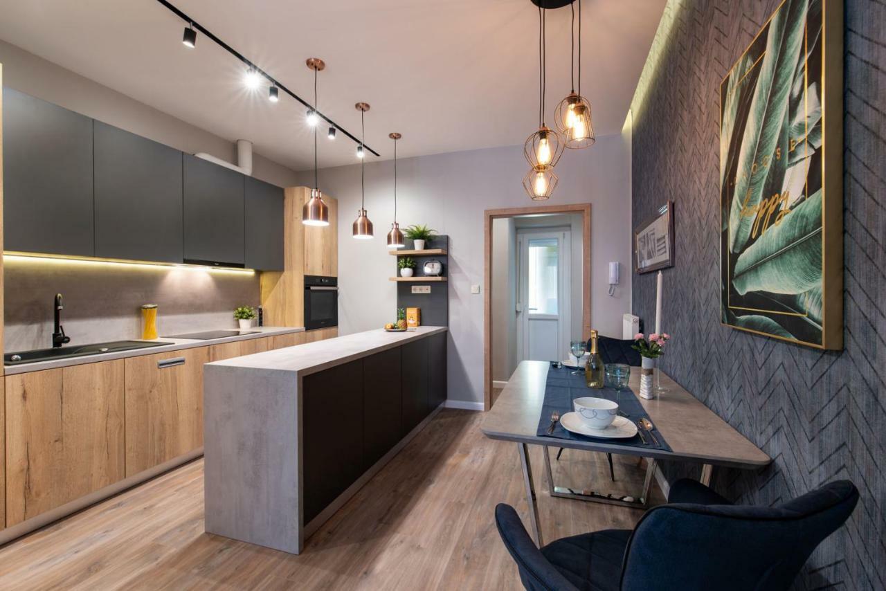 Unique D4 Apartman Apartament